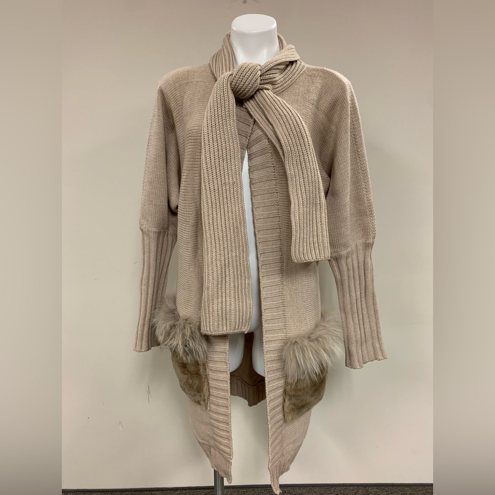Byblos Vintage Sweater with Fur Pockets